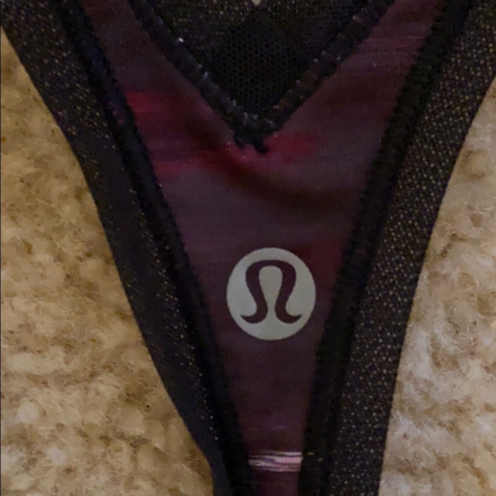 Lululemon tank - Picture 3 of 3